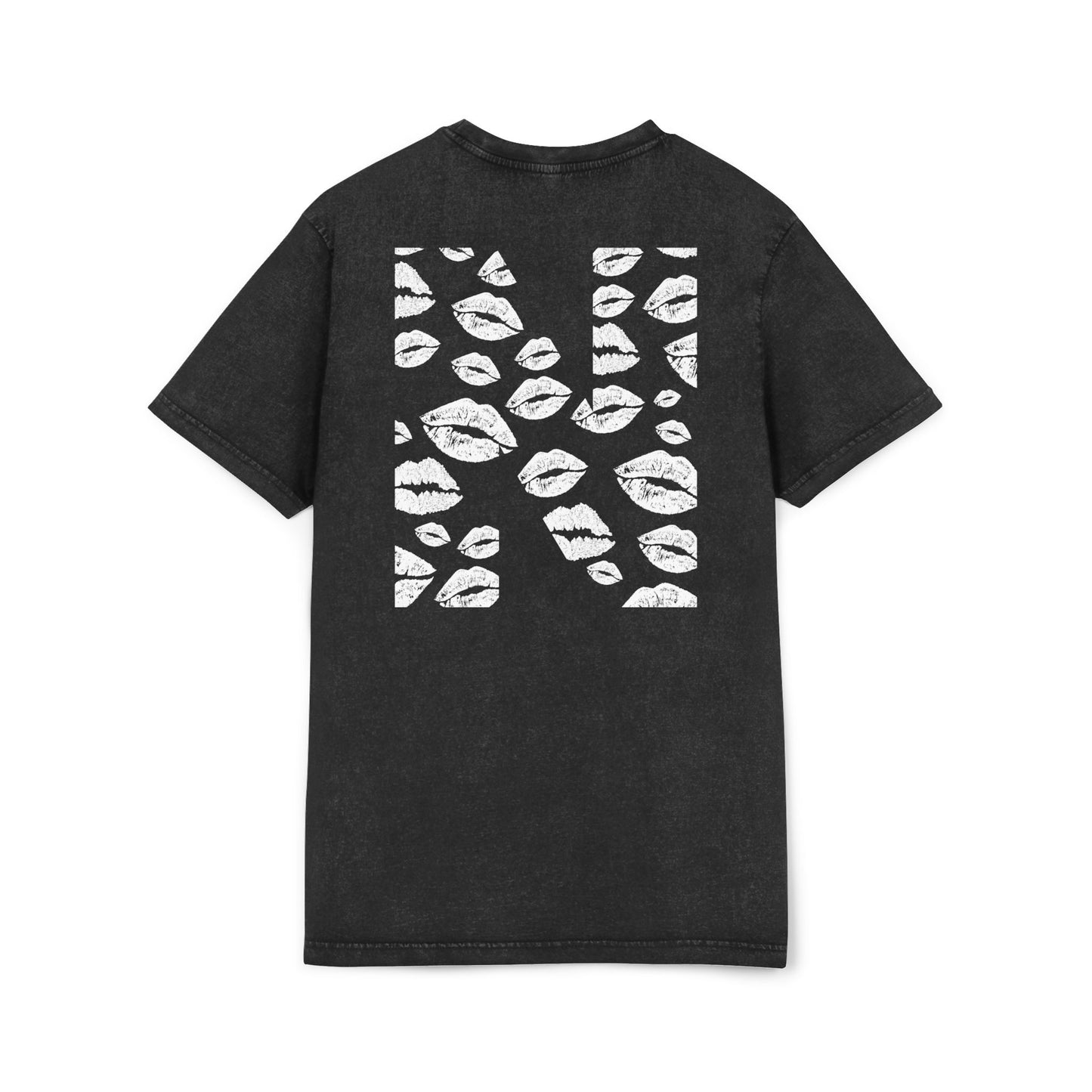 NOKT Kiss Tee