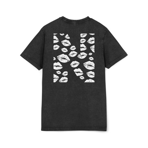 NOKT Kiss Tee